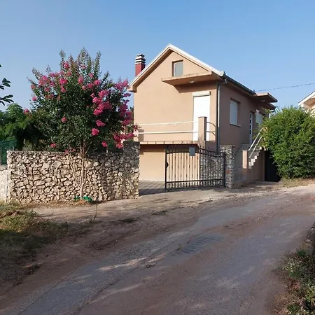 Apartment Neda Citluk