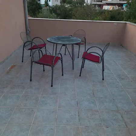 Apartment Neda *